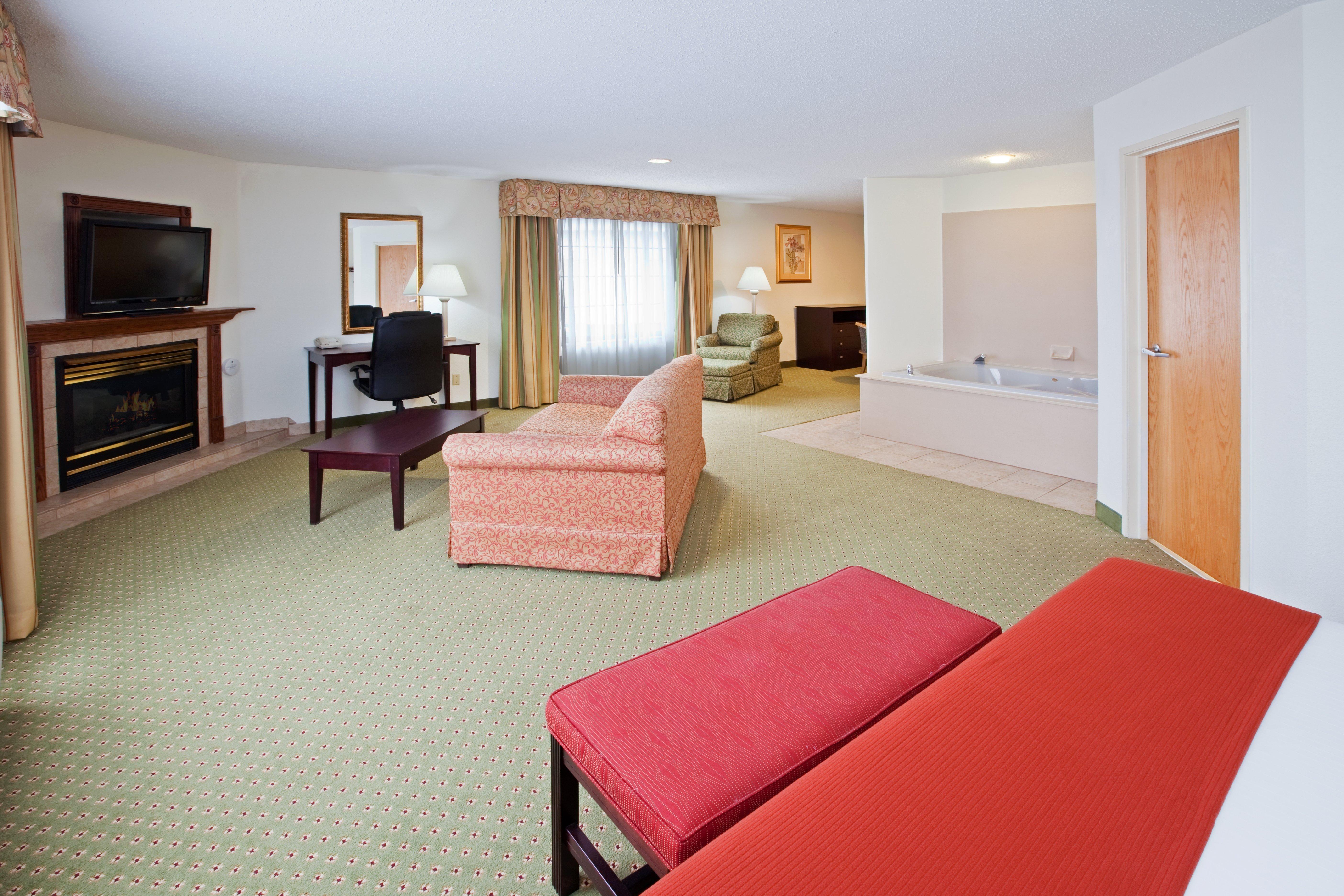 Holiday Inn Express Washington Room photo